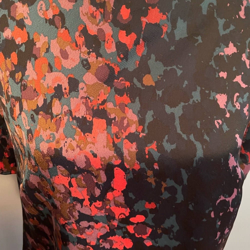 Halston Top - Picture 2 of 7